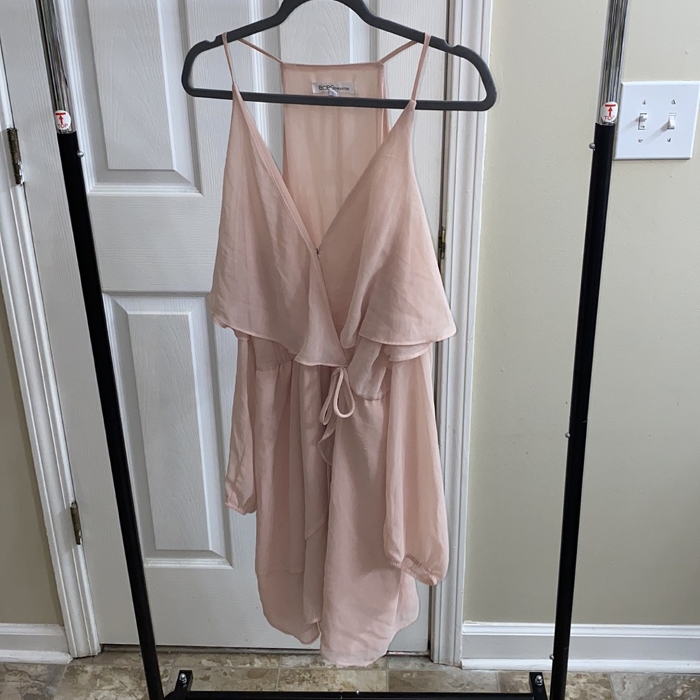 Perfect Spring Dress! - Picture 2 of 5